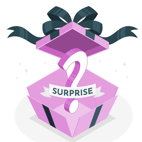 Mystery Box $100+ value - Picture 5 of 6